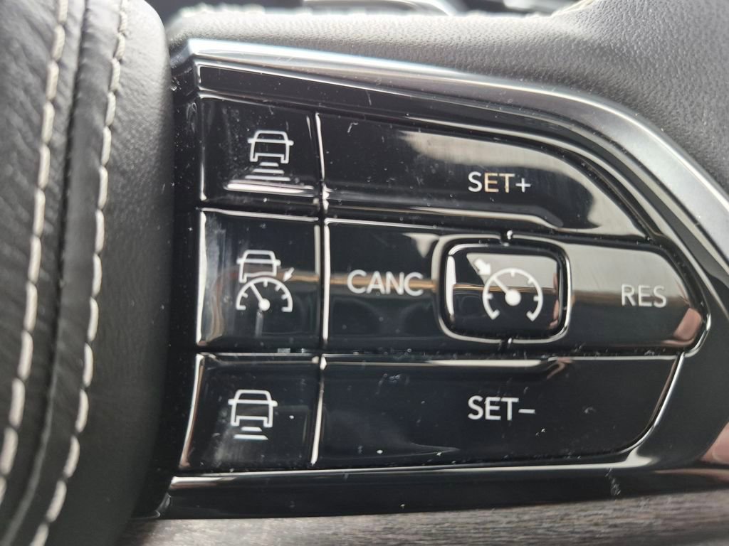 Used 2024 Jeep Grand Cherokee L Overland w/ Trailer Tow Package image 26