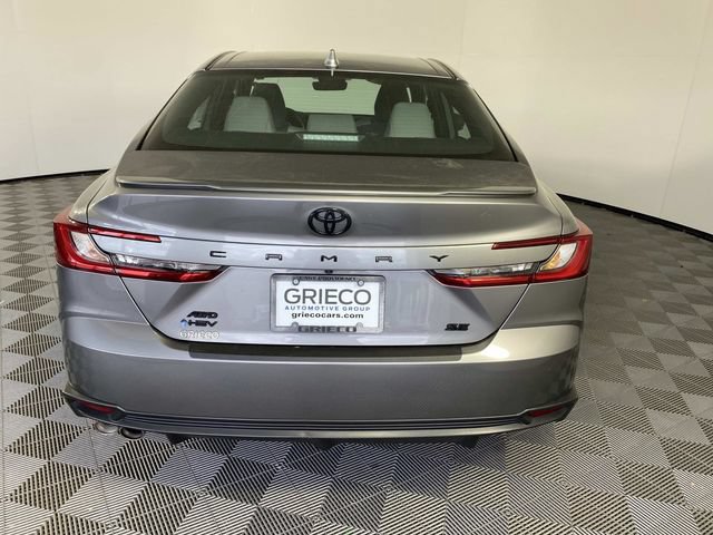 Used 2025 Toyota Camry SE w/ Convenience Package AWD/4WD image 7