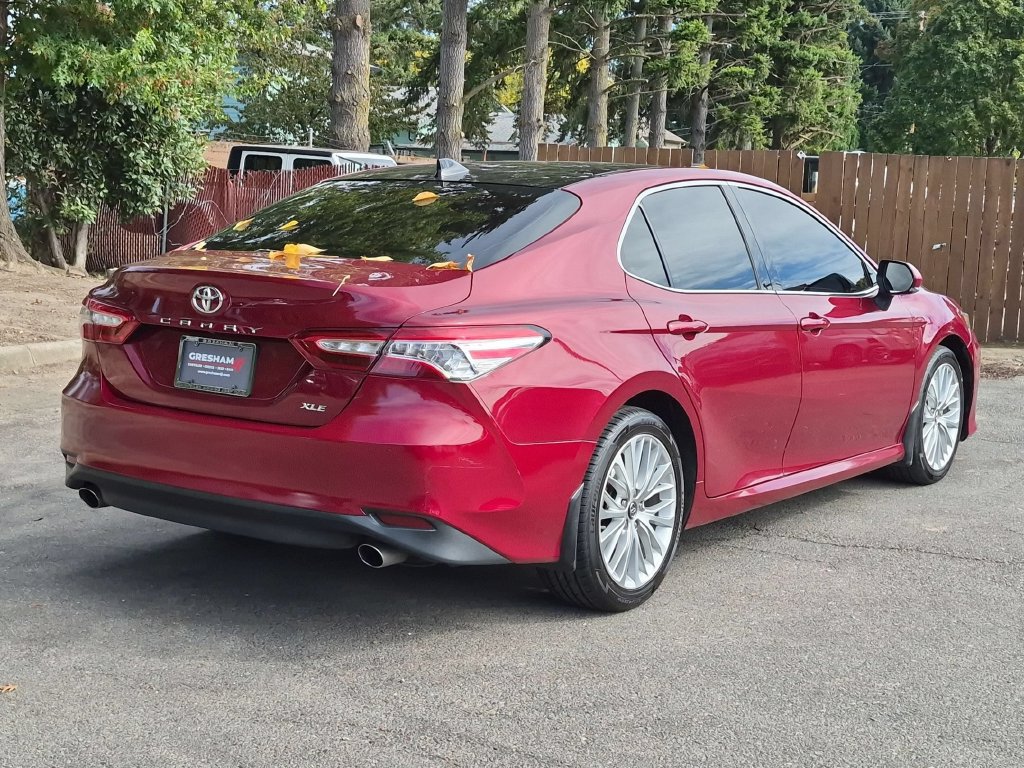 Used 2018 Toyota Camry XLE w/ Driver Assist Package FWD image 7