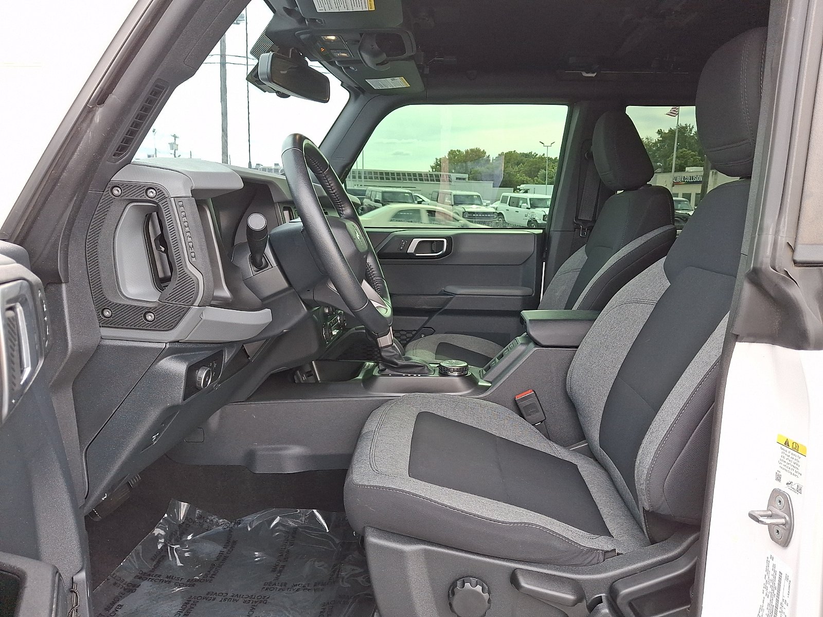 Used 2023 Ford Bronco Big Bend AWD/4WD image 13