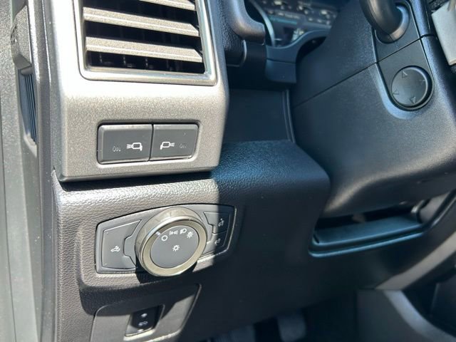 Used 2018 Ford F150 Raptor w/ Equipment Group 802A Luxury AWD/4WD image 30