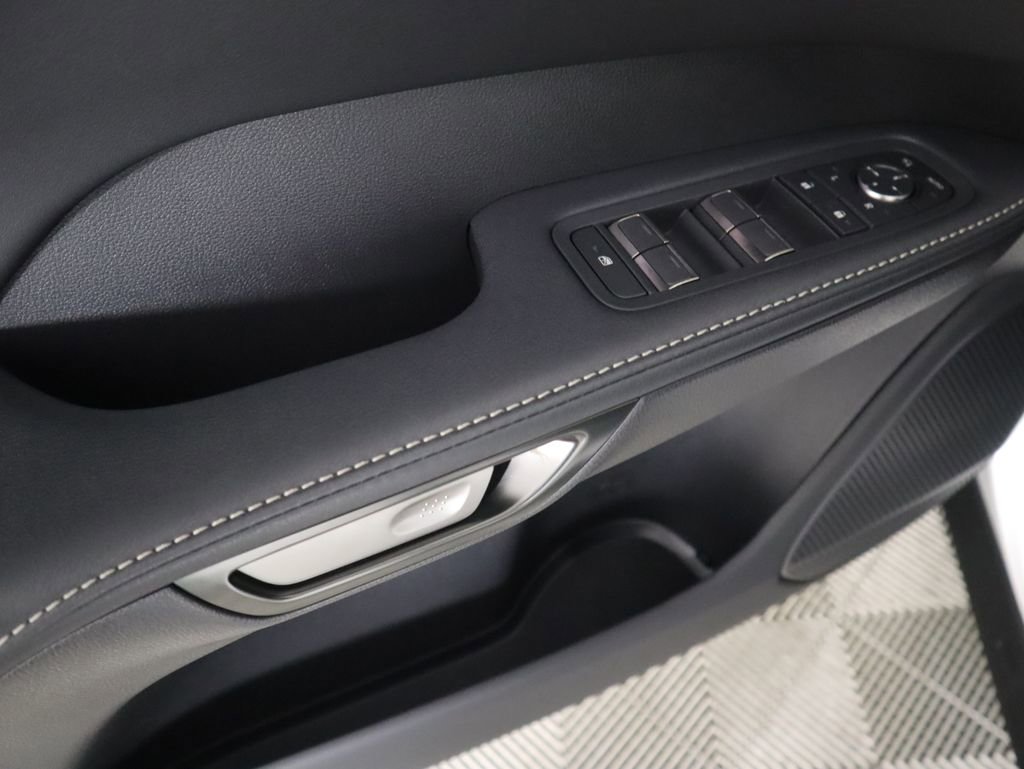 New 2026 Lexus RX 450h AWD image 24