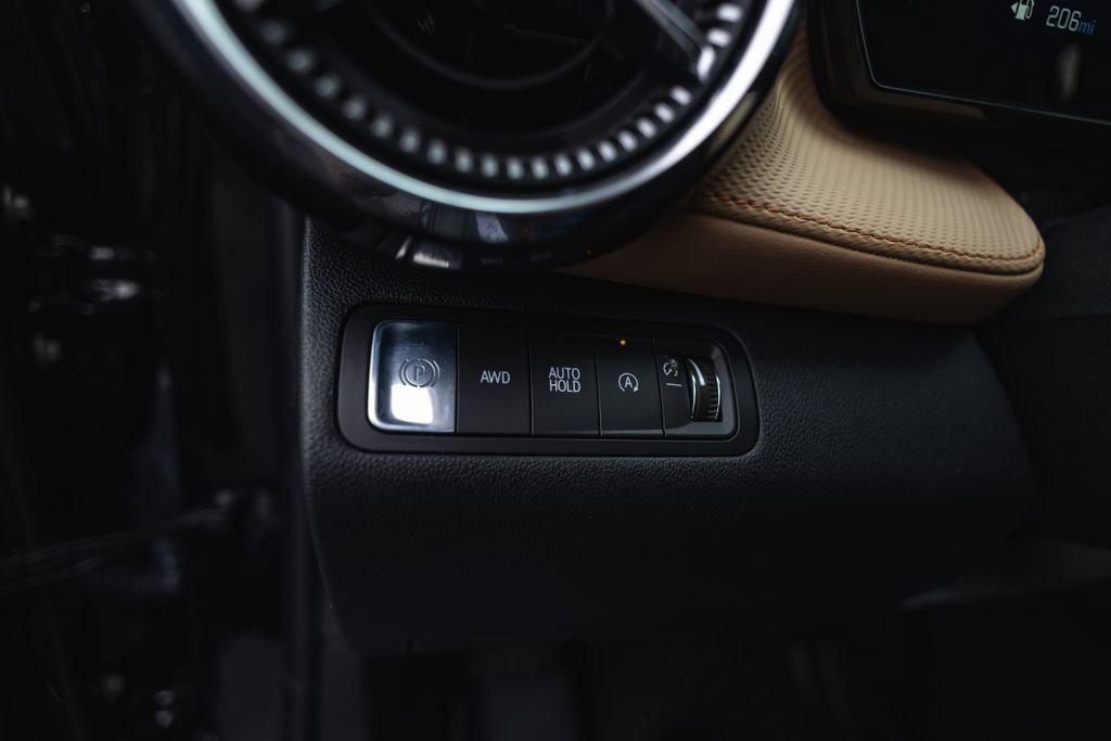 New 2026 Chevrolet Equinox ACTIV w/ Convenience Package III image 13