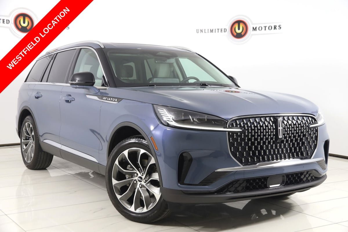 Used 2025 Lincoln Aviator Reserve w/ Illumination Package AWD/4WD image 1