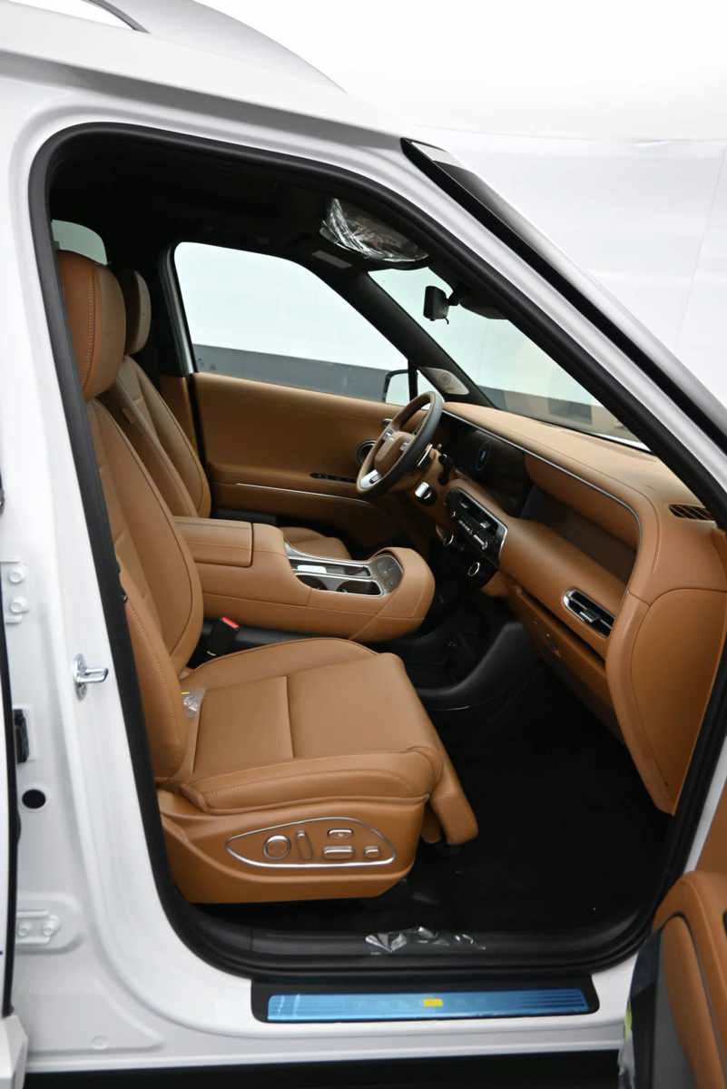 New 2026 Hyundai Palisade Calligraphy AWD/4WD image 11