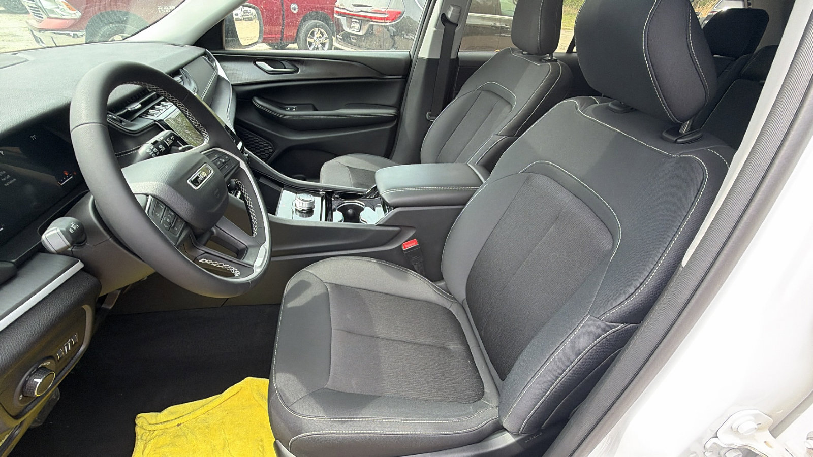 Used 2023 Jeep Grand Cherokee Laredo w/ Trailer Tow Prep Group (B) image 16