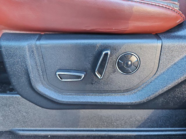 Used 2018 Ford F150 Platinum w/ Max Trailer Tow Package image 12