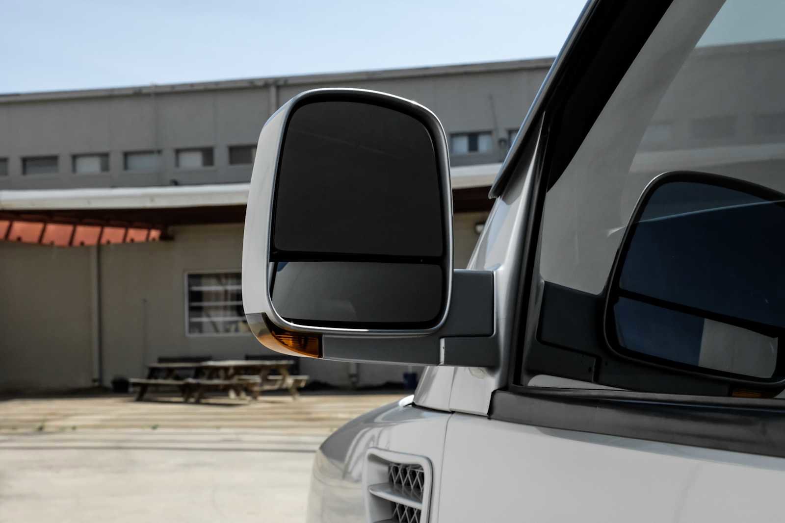 Used 2011 Chevrolet Express 1500 image 46