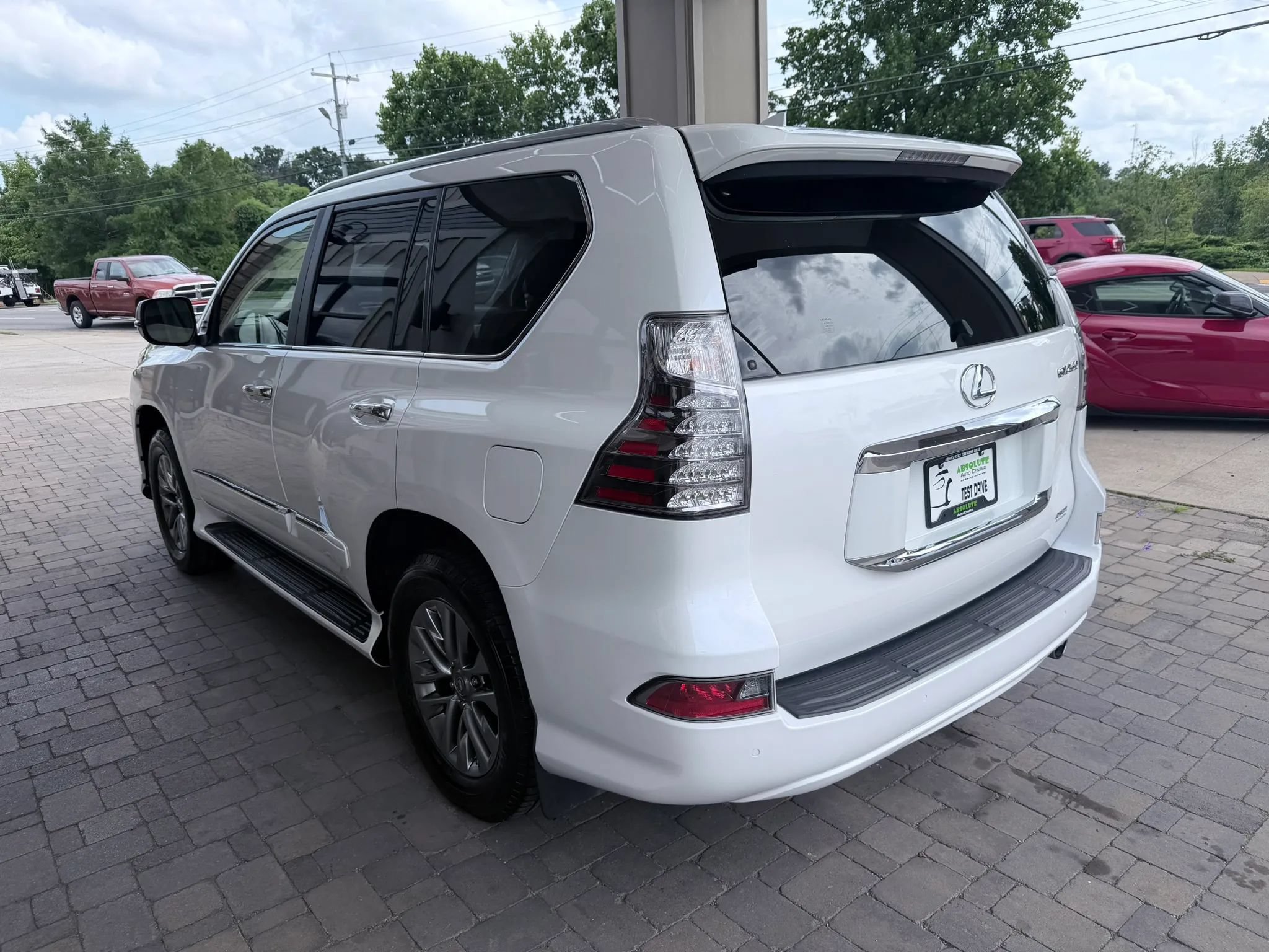 Used 2017 Lexus GX 460 Luxury AWD/4WD image 6