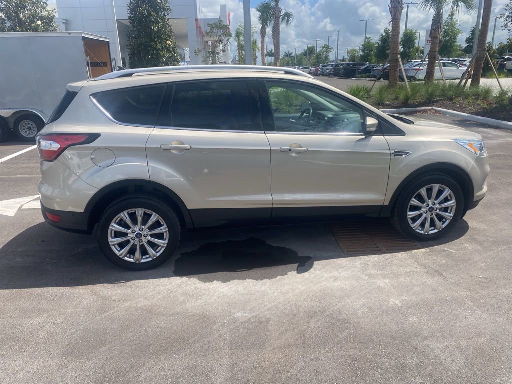 Used 2018 Ford Escape Titanium FWD image 6