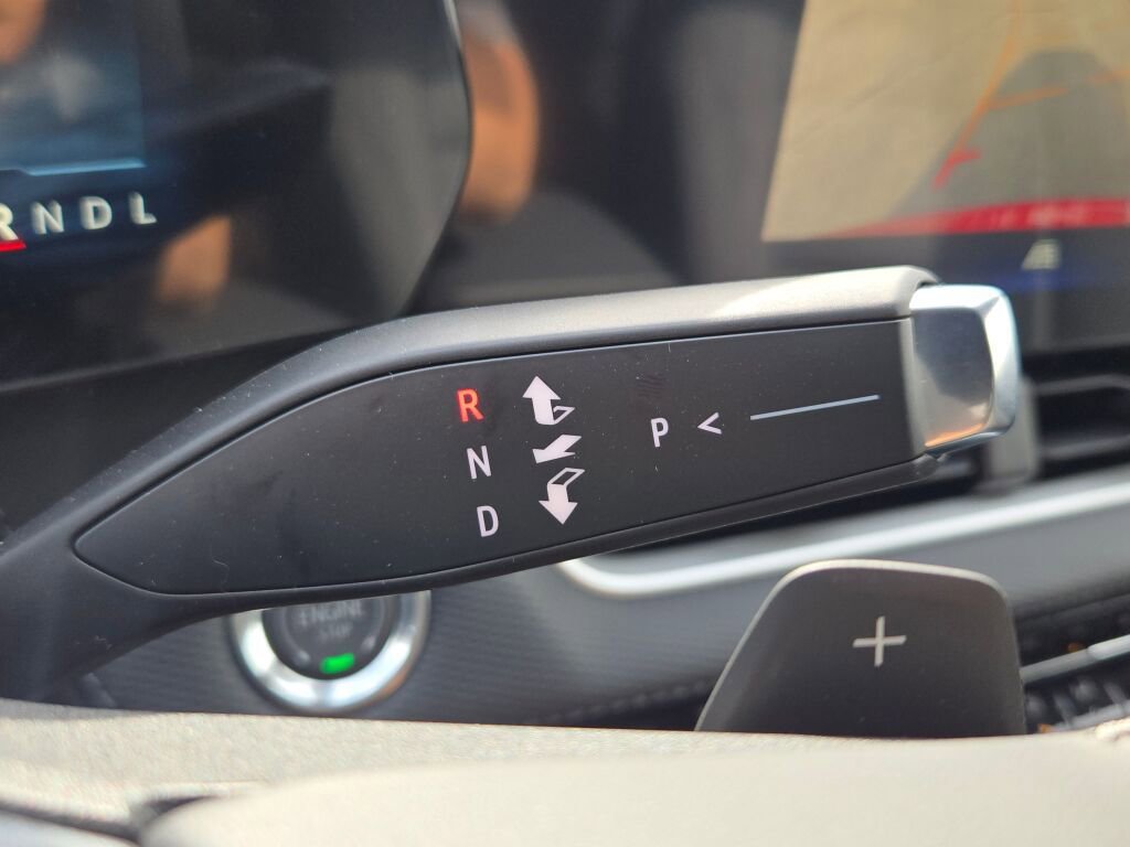 New 2026 Chevrolet Equinox LT w/ LPO, Floor Liner Package FWD image 27