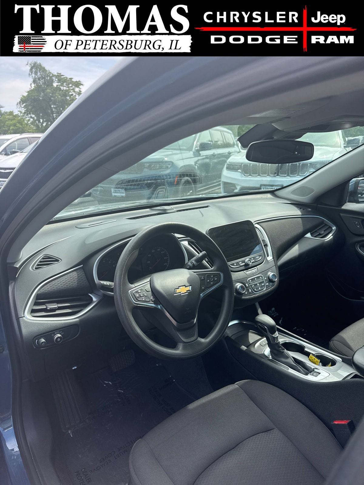 Used 2024 Chevrolet Malibu LT FWD image 10