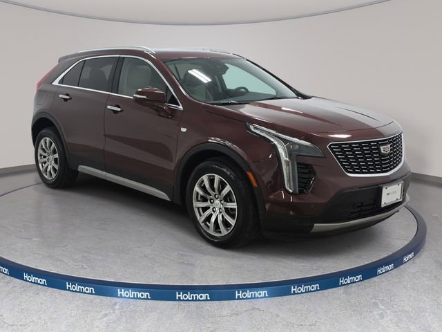 Certified 2022 Cadillac XT4 Premium Luxury w/ Enhanced Visibility Package image 3