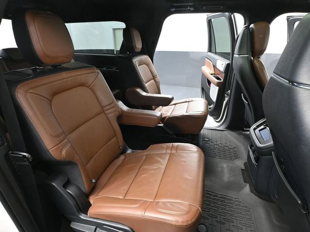 Used 2023 Lincoln Navigator L Reserve w/ Equipment Group 201A image 51