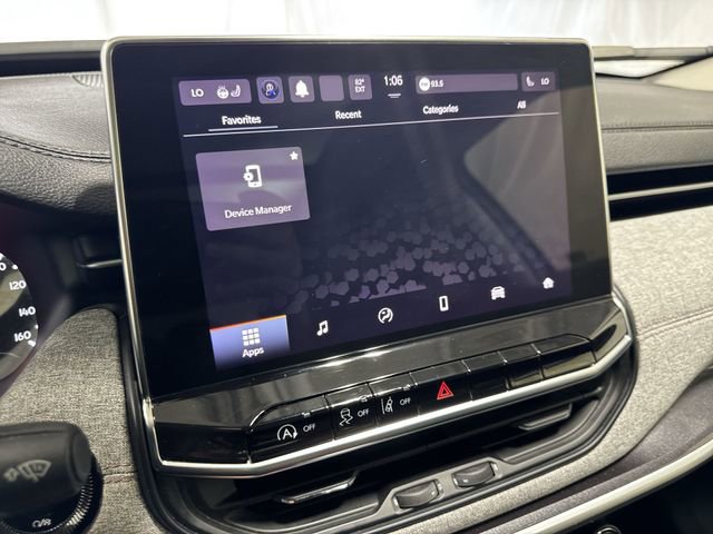 Used 2022 Jeep Compass Latitude w/ Sun and Sound Group image 18