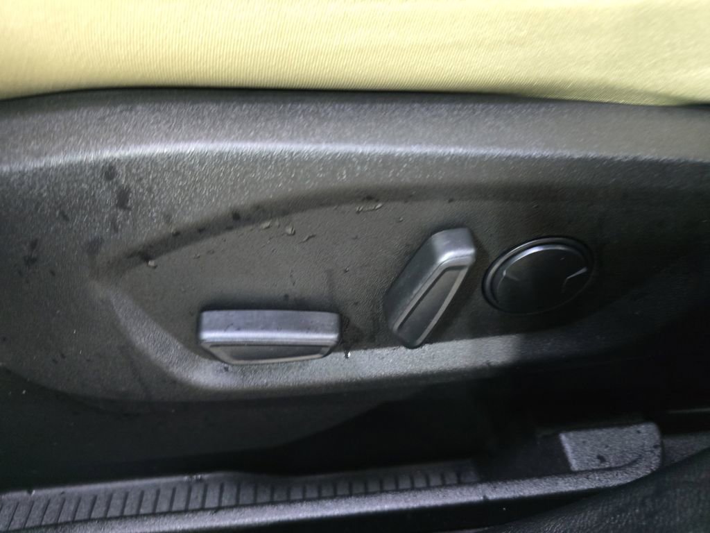 Used 2023 Ford Edge SEL w/ Convenience Package image 30