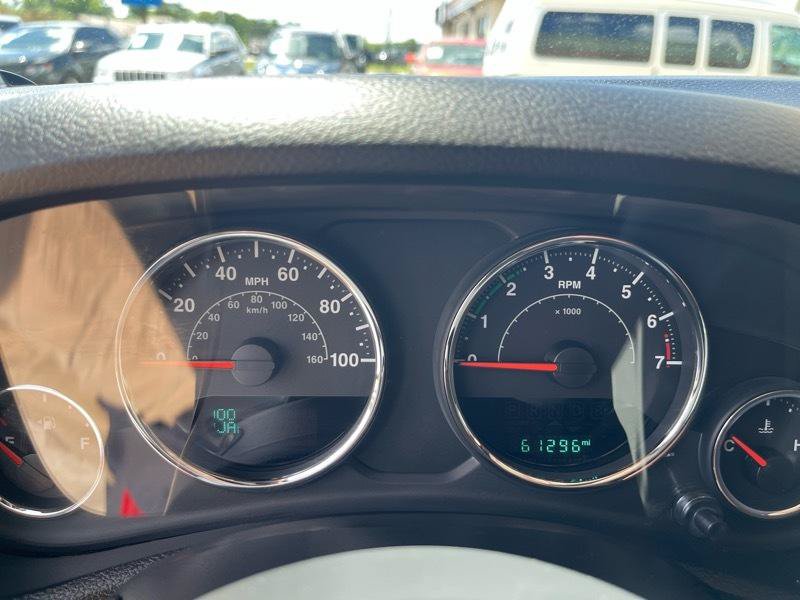 Used 2015 Jeep Wrangler Sport AWD/4WD image 25