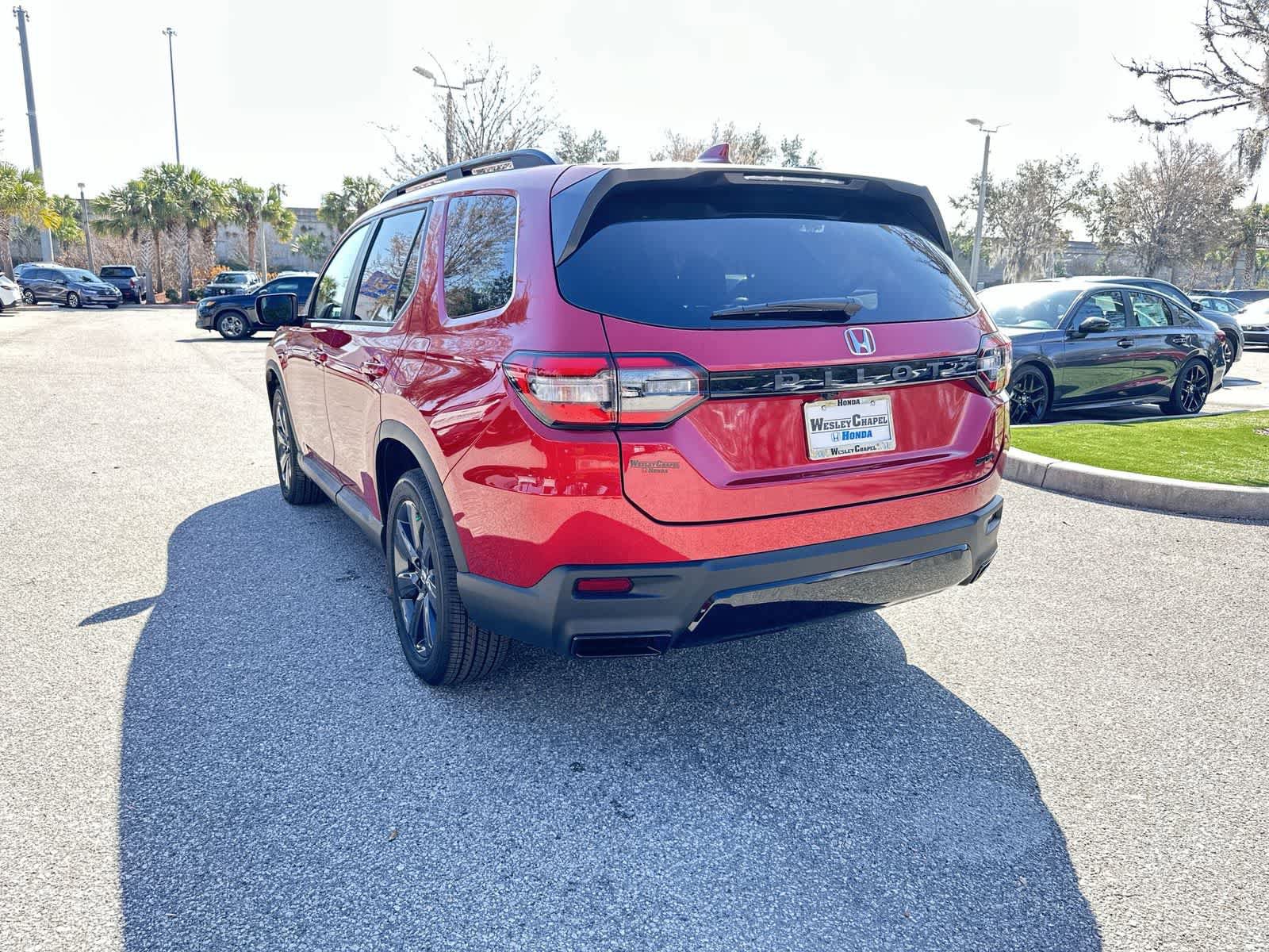 New 2026 Honda Pilot Sport image 4