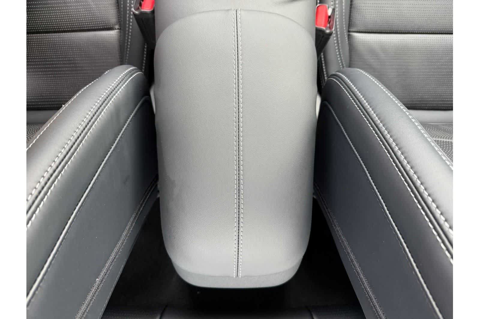 Used 2025 Ford Mustang Premium RWD image 20