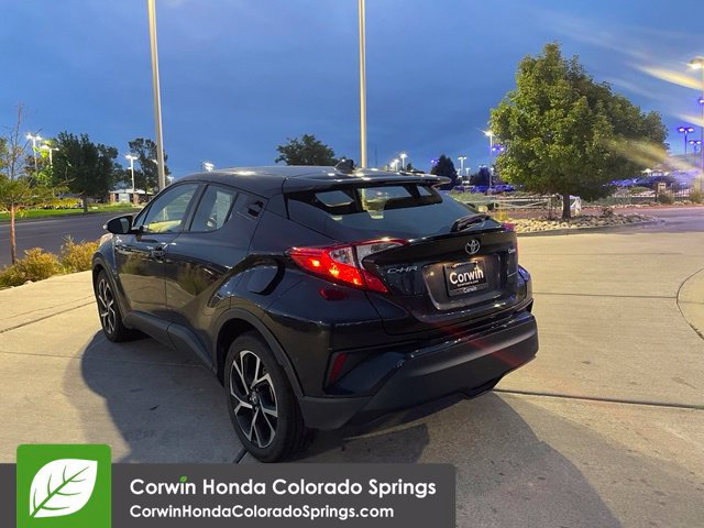 Used 2019 Toyota C-HR XLE FWD image 7