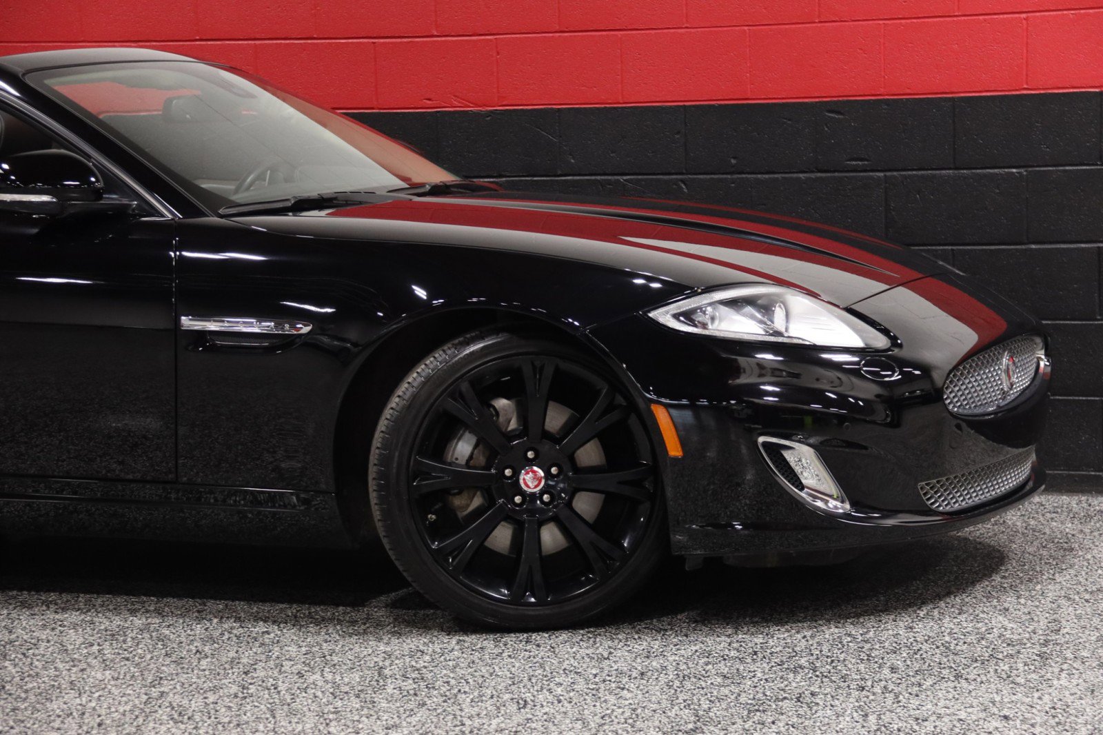 Used 2014 Jaguar XK 2dr Convertible image 3
