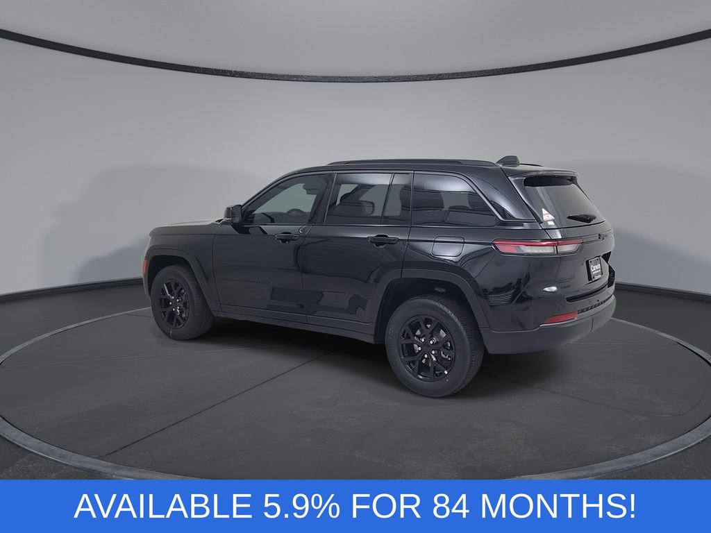 New 2026 Jeep Grand Cherokee Laredo image 10