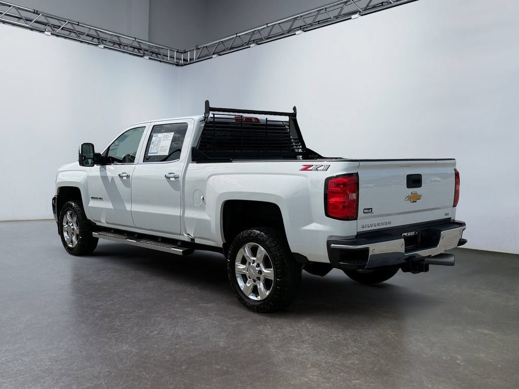 Used 2019 Chevrolet Silverado 2500 LTZ w/ Duramax Plus Package AWD/4WD image 5