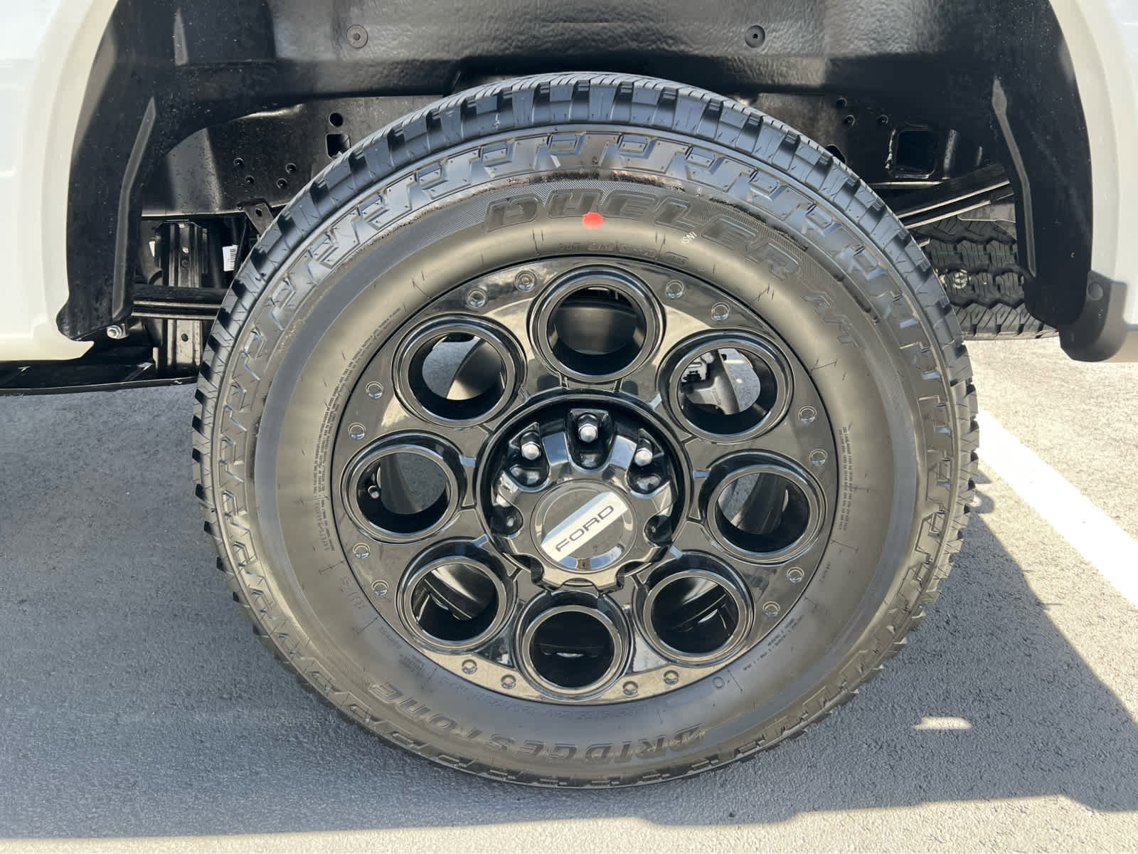 New 2026 Ford F250 Lariat w/ Black Appearance Package AWD/4WD image 13