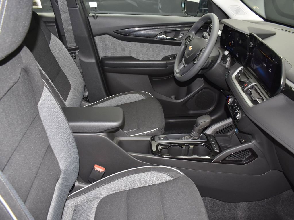 New 2026 Chevrolet TrailBlazer LS image 24
