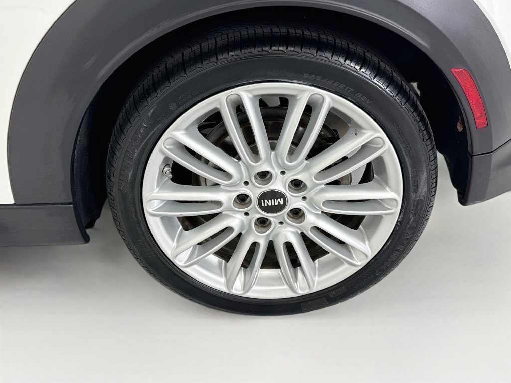 Certified 2024 MINI Cooper S FWD image 31