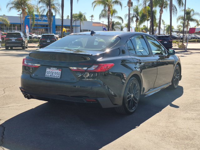 Used 2025 Toyota Camry SE w/ Convenience Package FWD image 5