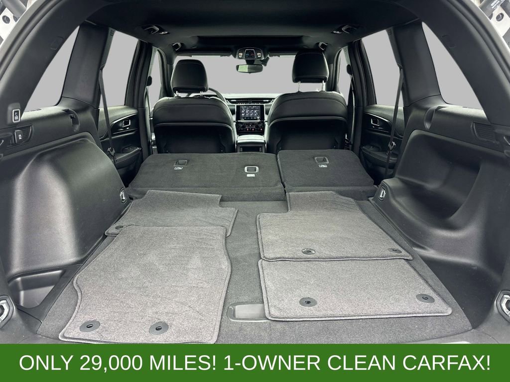Used 2023 Jeep Grand Cherokee Altitude AWD/4WD image 28