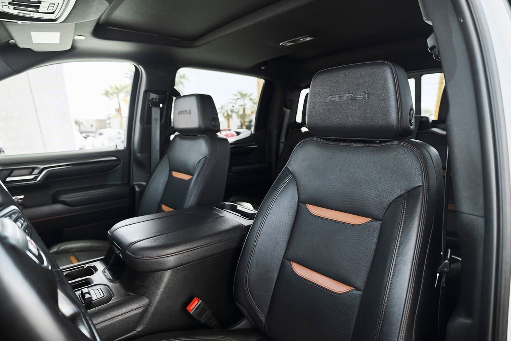 Used 2023 GMC Sierra 1500 AT4 w/ AT4 Premium Package image 32