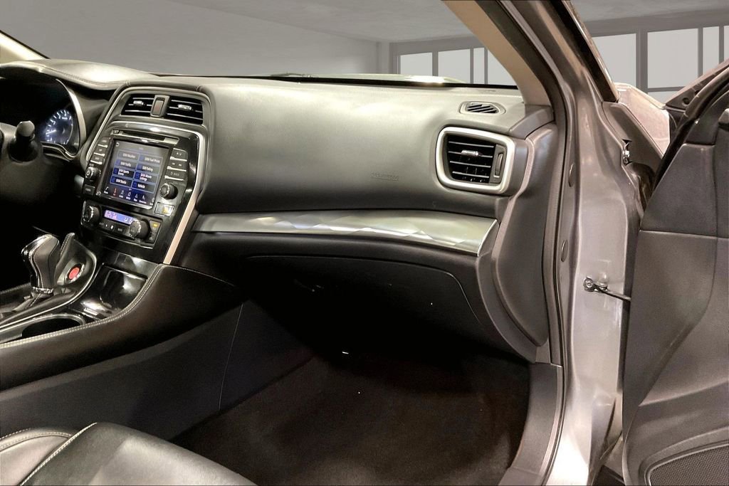 Used 2020 Nissan Maxima 3.5 SL w/ Floor Mat Group FWD image 26