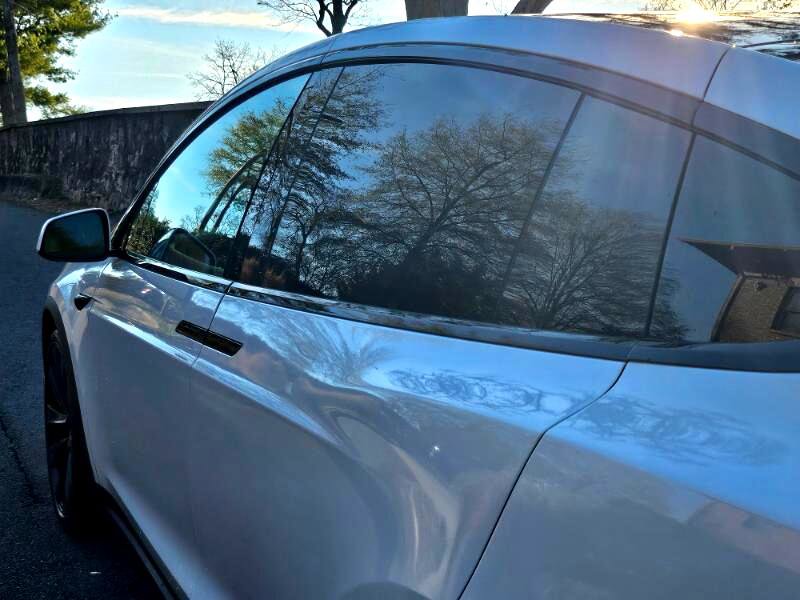 Used 2023 Tesla Model X Plaid image 13