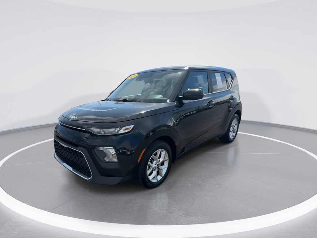 Used 2022 Kia Soul S image 4