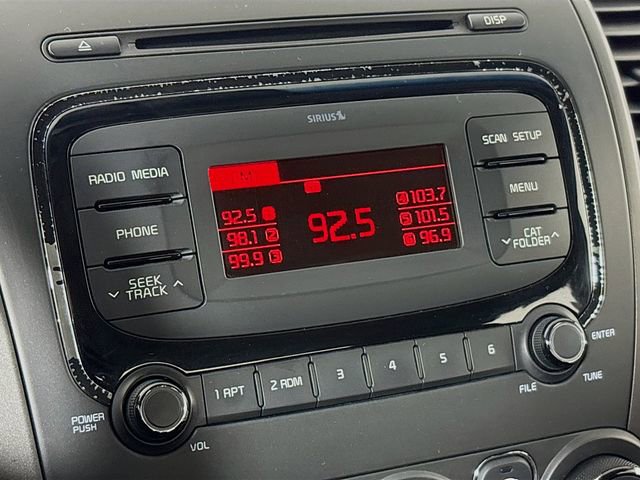 Used 2017 Kia Forte LX image 13