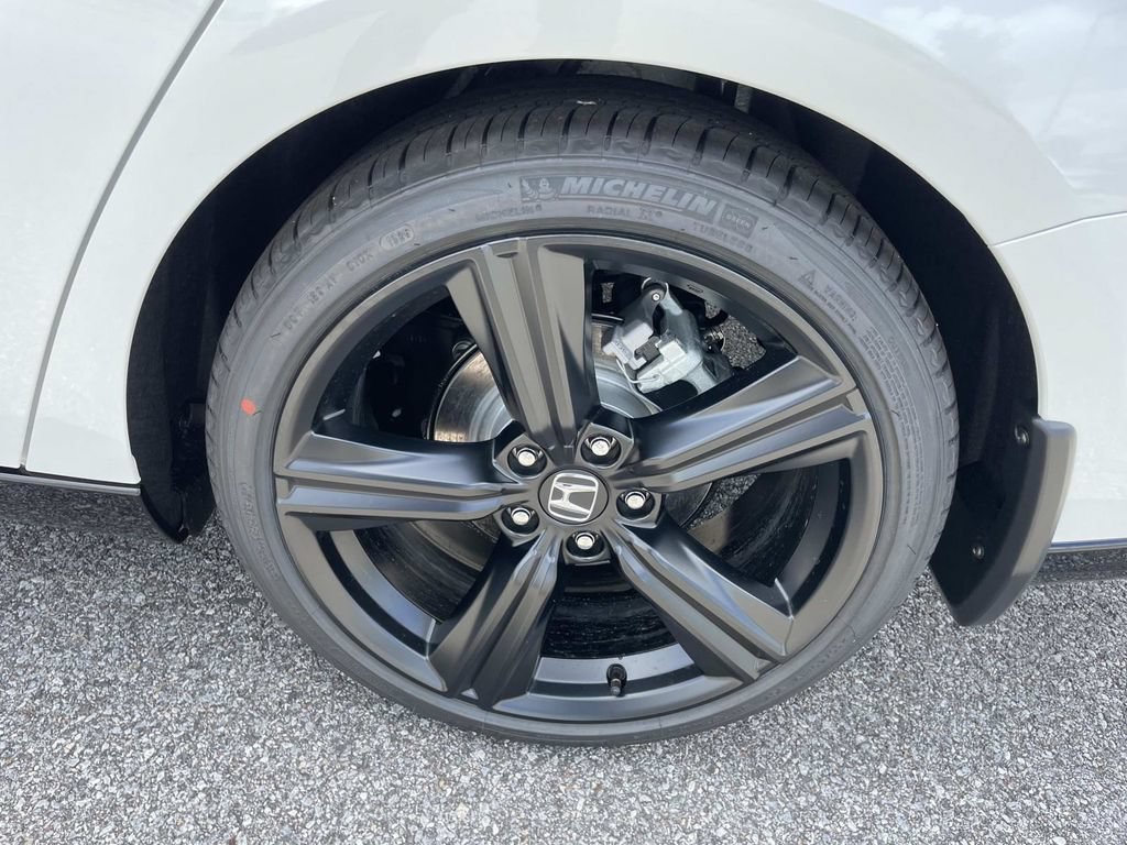 New 2026 Honda Accord Sport image 9