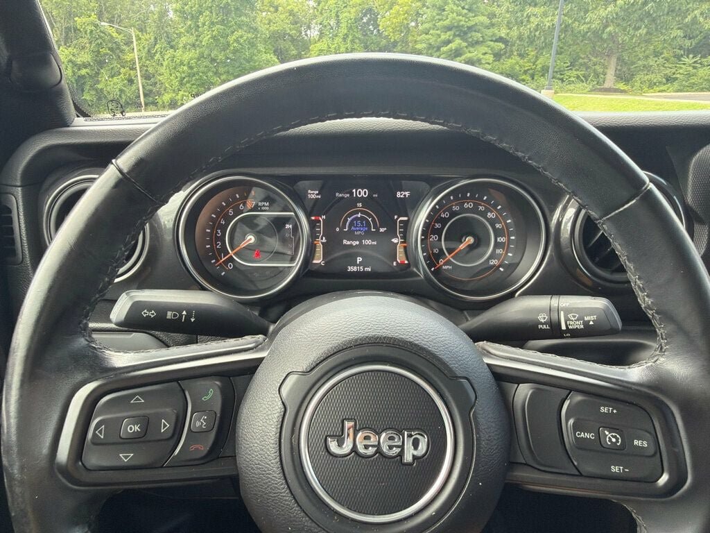 Used 2022 Jeep Gladiator Sport AWD/4WD image 17