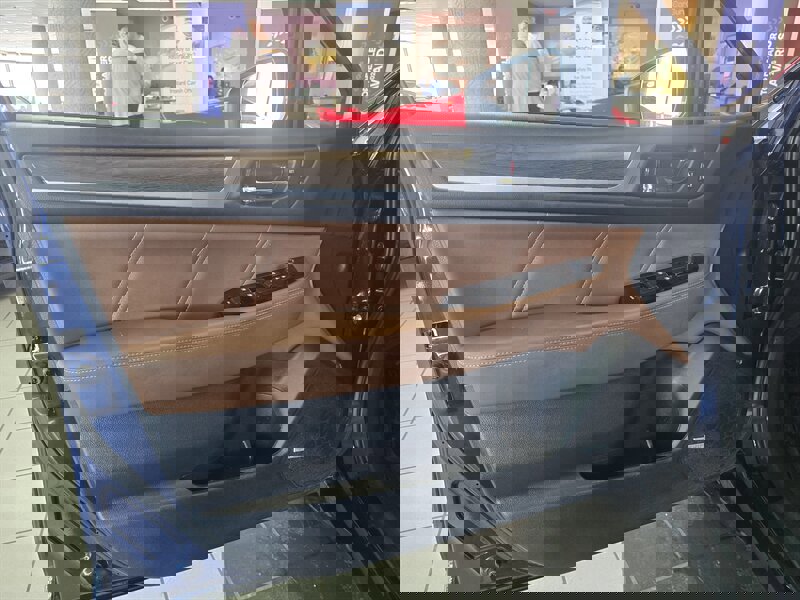 Used 2018 Subaru Outback 3.6R Touring image 7