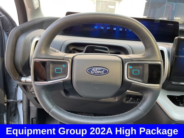 Used 2025 Ford Expedition Max Active AWD/4WD image 14