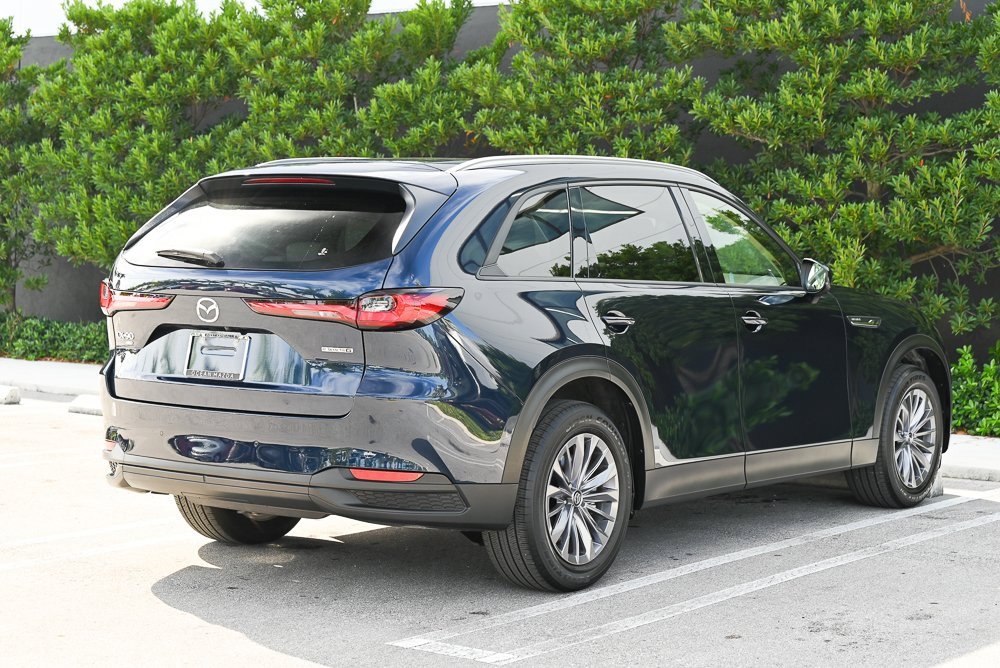 Certified 2025 MAZDA CX-90 3.3 Turbo w/ Preferred Package image 4