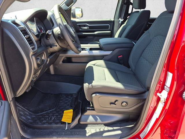 New 2026 RAM 1500 Big Horn w/ Night Edition AWD/4WD image 4