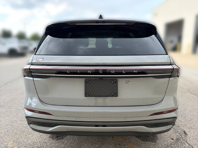 New 2026 Lincoln Nautilus Reserve w/ Jet Appearance Package AWD/4WD image 7