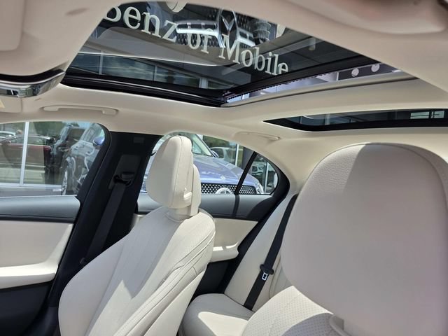 Used 2025 Mercedes-Benz E 450 4MATIC Sedan image 12