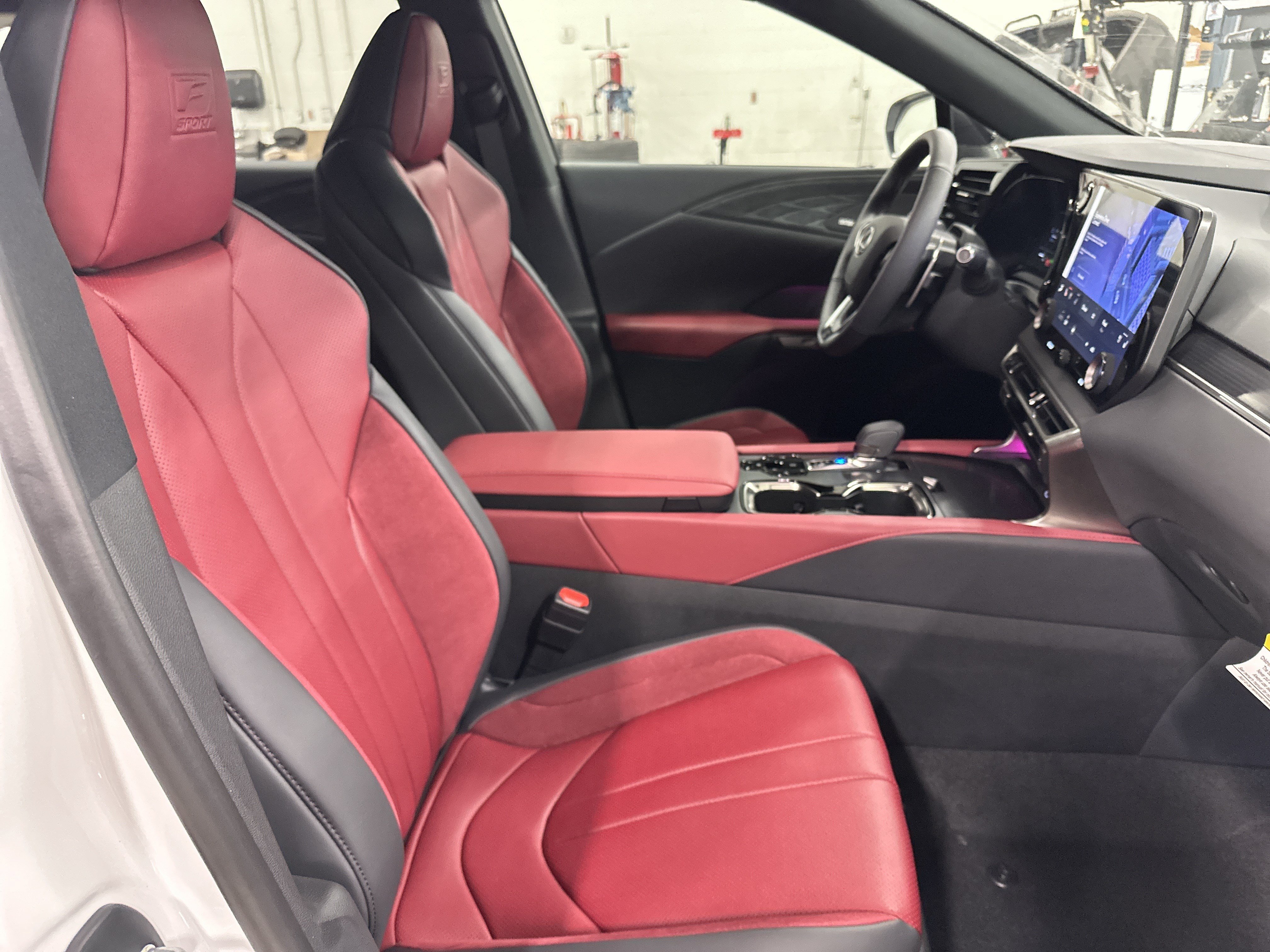 New 2026 Lexus RX 500h F Sport AWD/4WD image 21