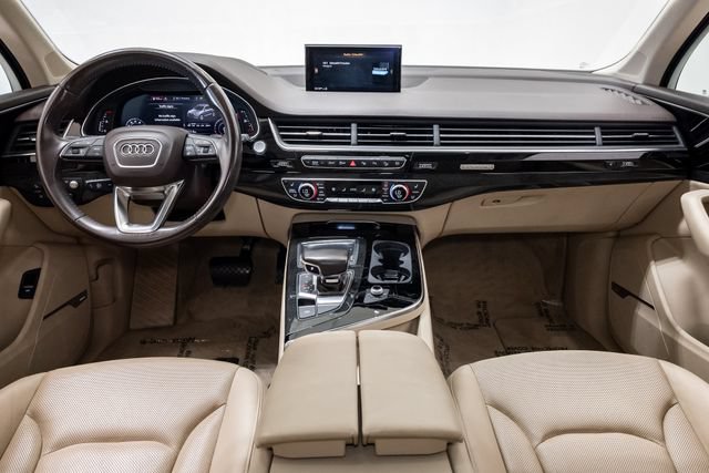 Used 2019 Audi Q7 3.0T Prestige AWD/4WD image 33