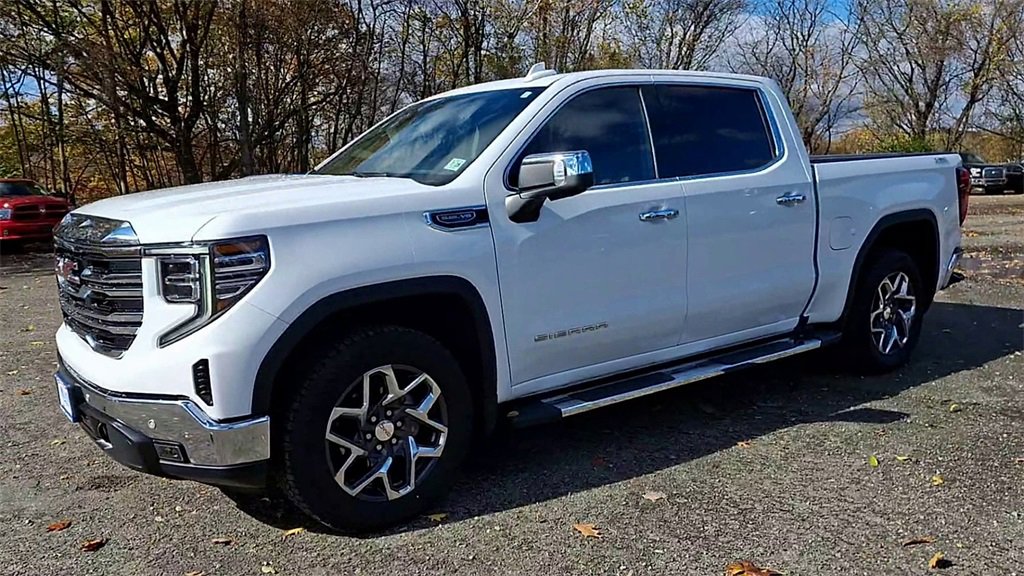 Certified 2024 GMC Sierra 1500 SLT w/ SLT Premium Plus Package image 4