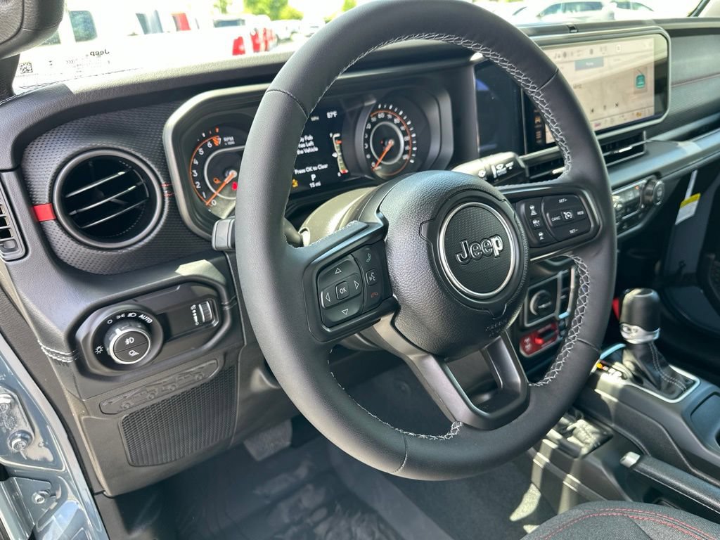 New 2026 Jeep Gladiator Rubicon w/ Steel Bumper Group AWD/4WD image 11