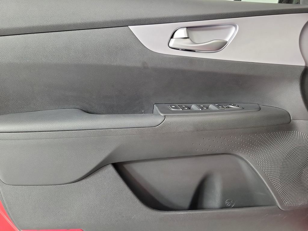 Used 2024 Kia Forte LXS FWD image 16